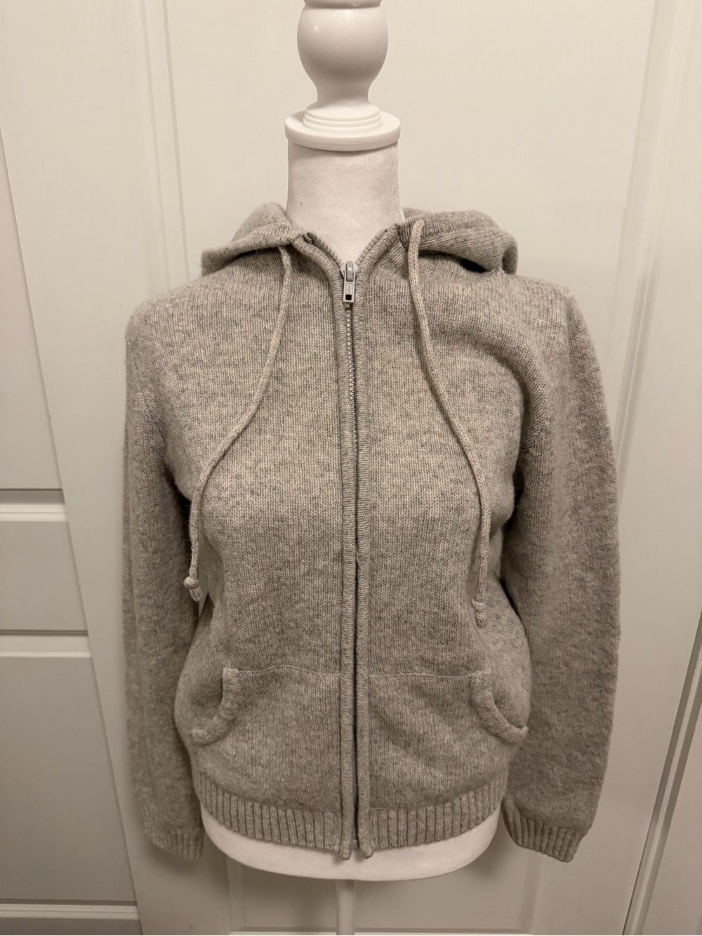 brandy melville grey zip-up hoodie